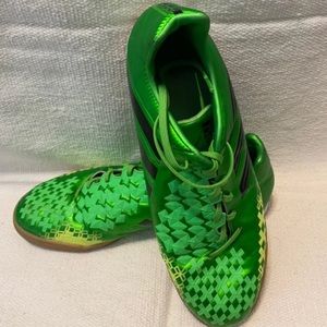 Men’s green turf cleats